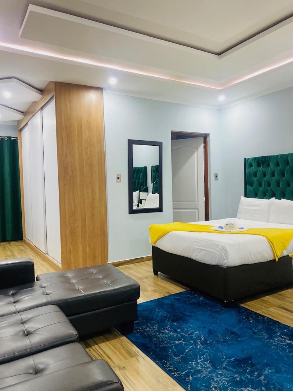 Airport Imperial Guest House Kempton Park Exterior photo